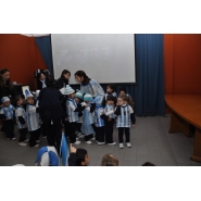 Los más pequeños celebraron el DIA DE LA BANDERA